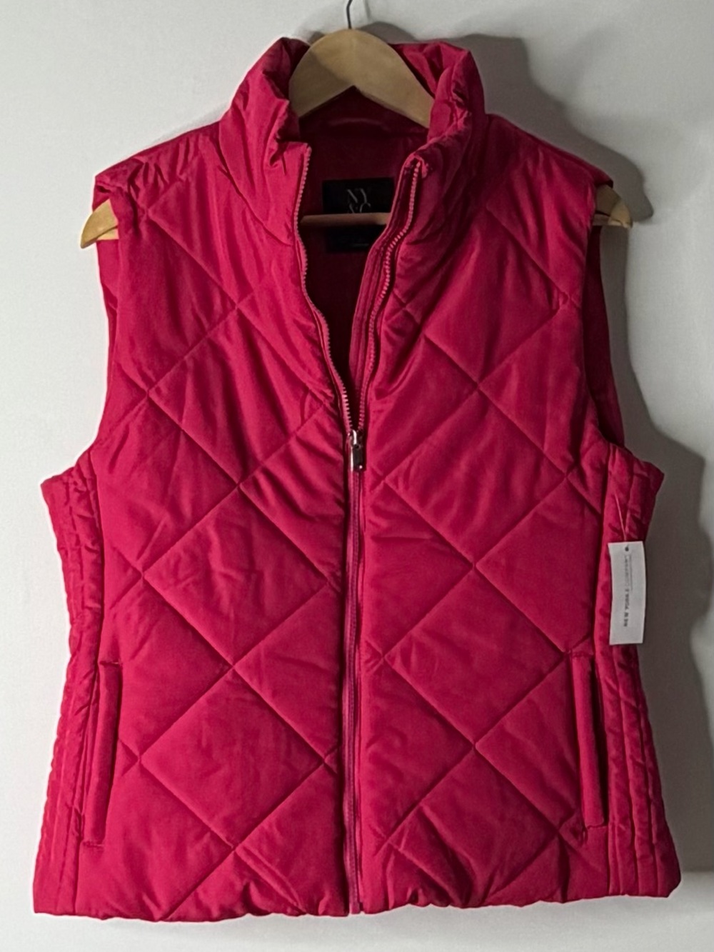 New York & Company Hot Pink Quilted Sleeveless Vest